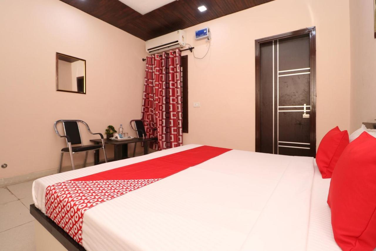 Hotel Oyo 28338 New Life Banur Zewnętrze zdjęcie